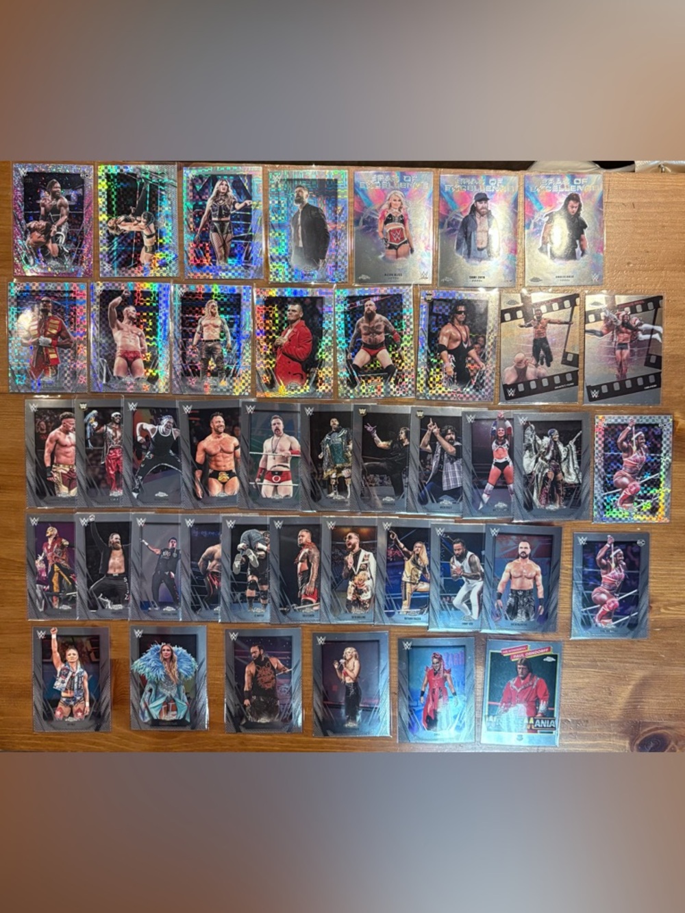 2026 Topps Chrome WWE Card Collection! Mint - Gem Condition!